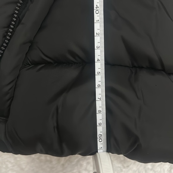 French Connection puffer vest - Picture 2 of 7